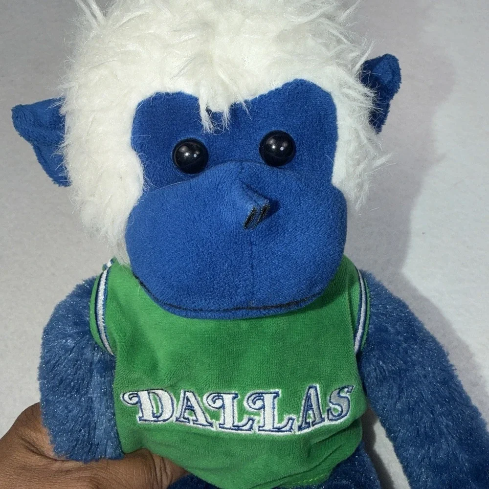 Lot of 2 Dallas Mavericks Plush Rally Monkey Forever Collectibles Green Retro
